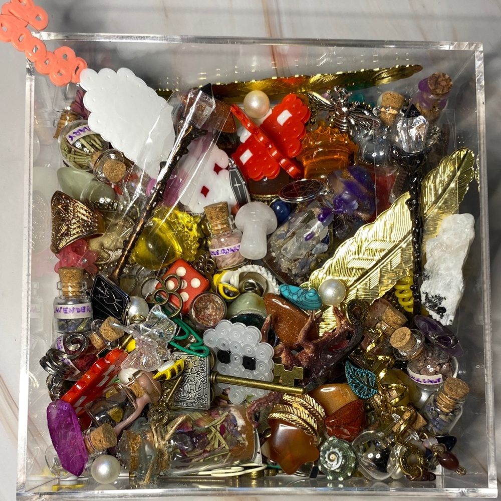 Mystery Vintage Bag scoop of witchy / fantasy / renaissance faire trinkets.